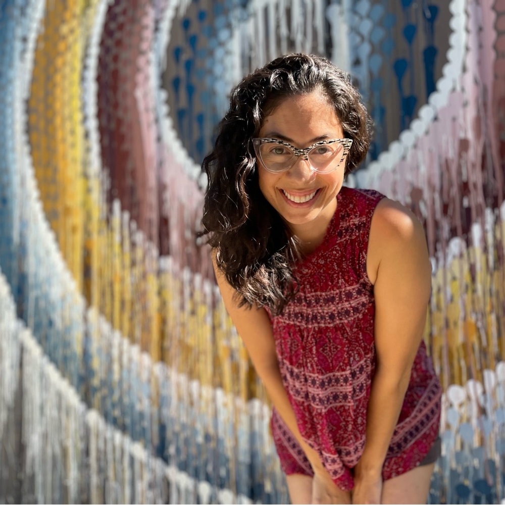 Meet your Posher, Ayca